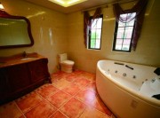 热情的东南亚风格120平米三居室浴室装修效果图