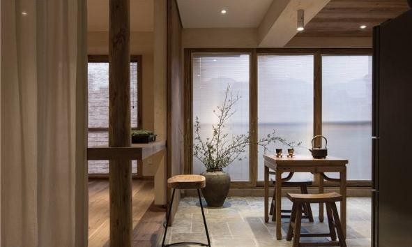 淡薄简约日式风格110平米三居室餐厅背景墙装修效果图