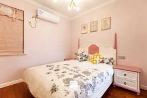 枫华紫园欧式轻奢风格两居室卧室装修实景案例