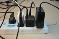 插座不够别再用传统插排了 不好看又不安全
