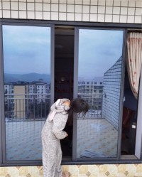 夏季西晒房太热？建议给玻璃贴上这种“膜”
