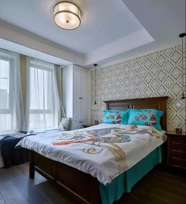混搭美式风格三居室卧室装修效果图