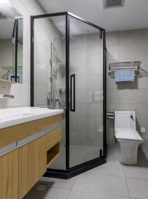 现代北欧风格三居室卫生间装修效果图