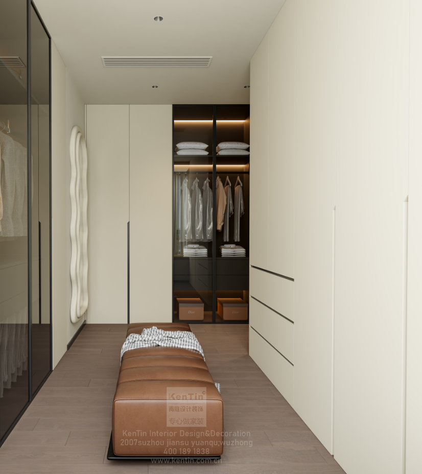 湖畔花园意式轻奢大平层衣帽间装修效果图